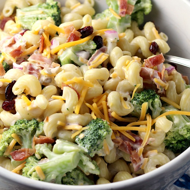 Broccoli-Macaroni Salad